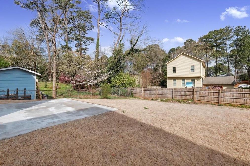 2808 Lincoln Dr, Decatur, GA 30033-5810