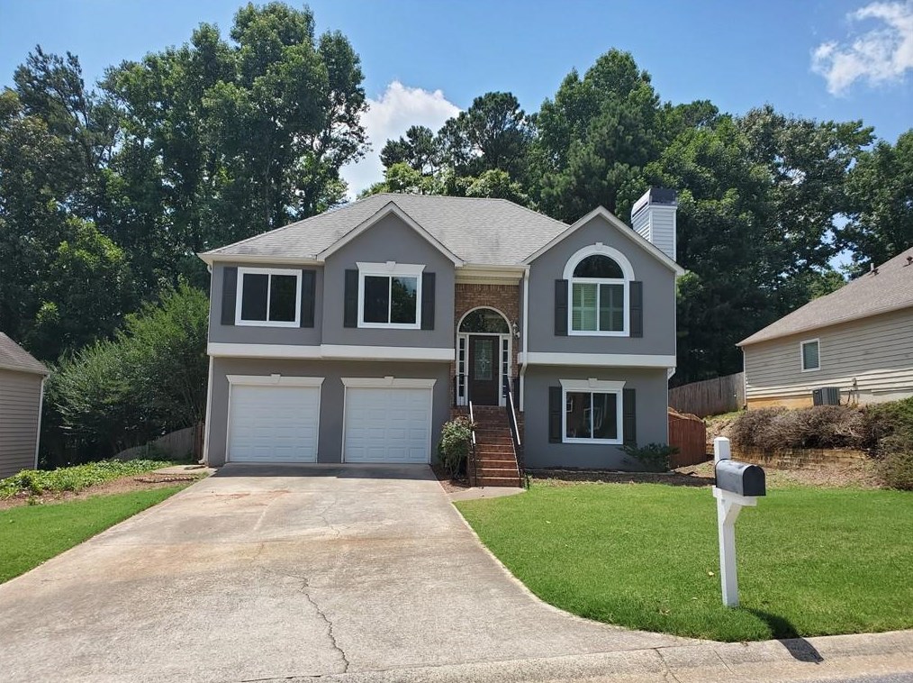 504 Rising Dr, Holly Springs, GA 30189