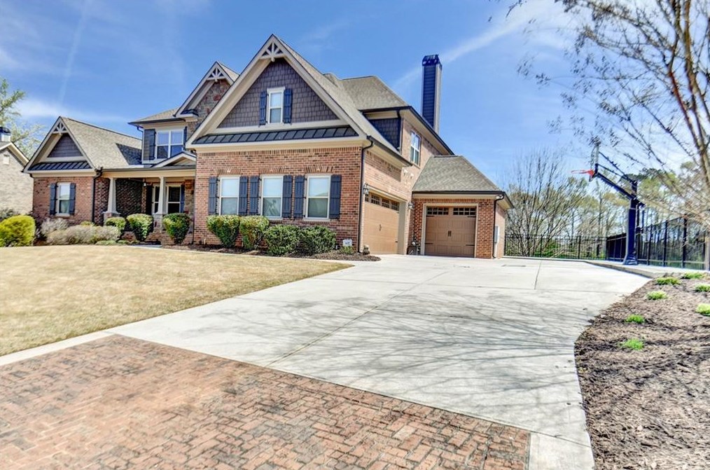 1293 Club Estates Ln, Statham, GA 30666-2561