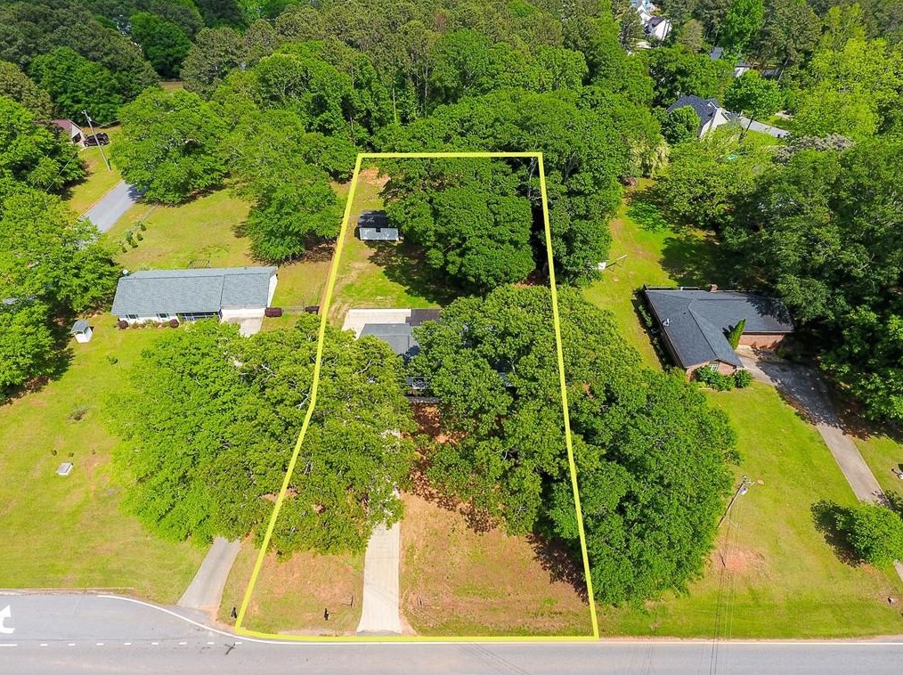 1670 Christian Cir, Conyers GA 30013-5203 exterior