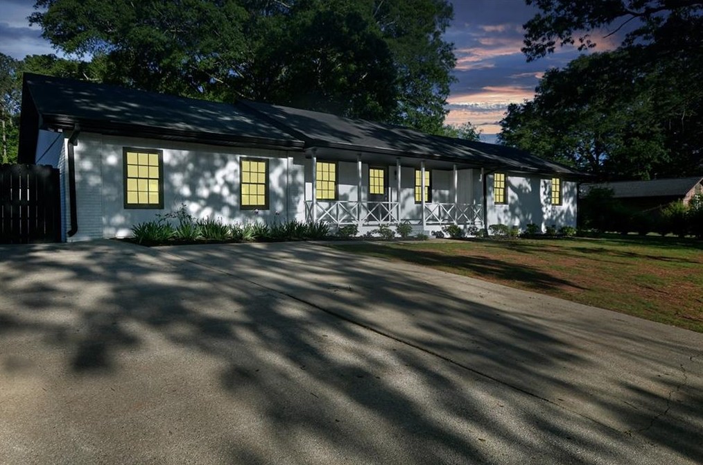 1670 Christian Cir, Conyers, GA 30013-5204