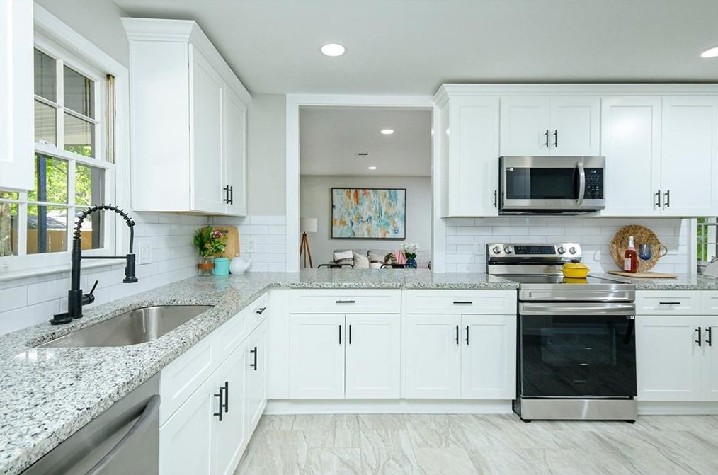 1670 Christian Cir, Conyers GA 30013-5203 exterior