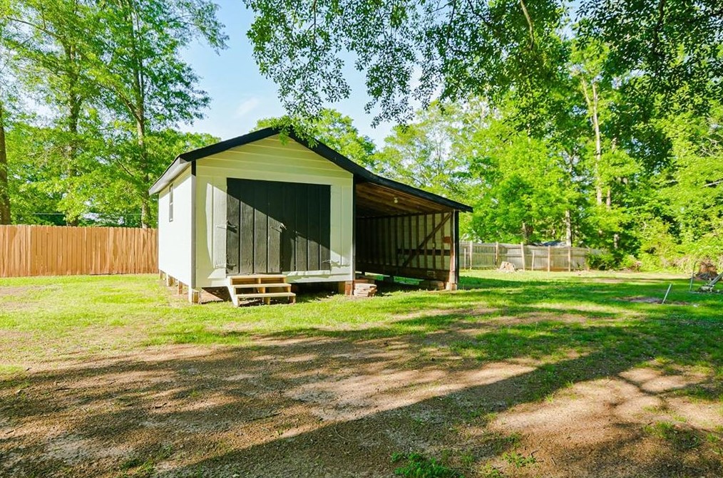 1670 Christian Cir, Conyers GA 30013-5203 exterior