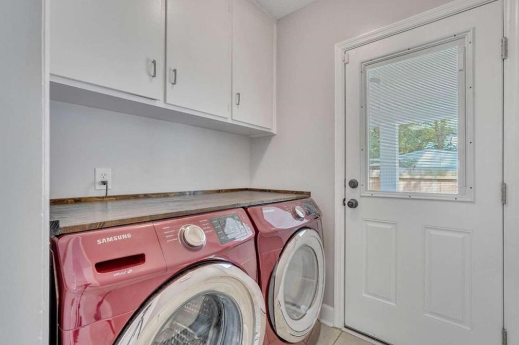 6 65 St, Savannah GA  31405-5207 exterior