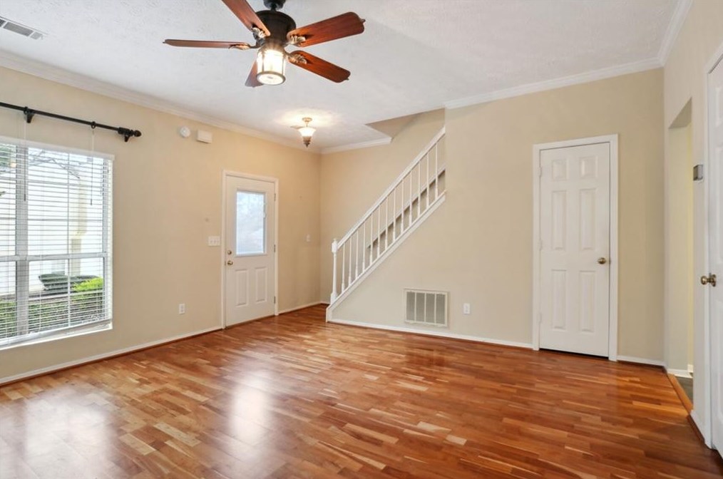 108 Wedgewood Way, Atlanta GA  30350-2060 exterior