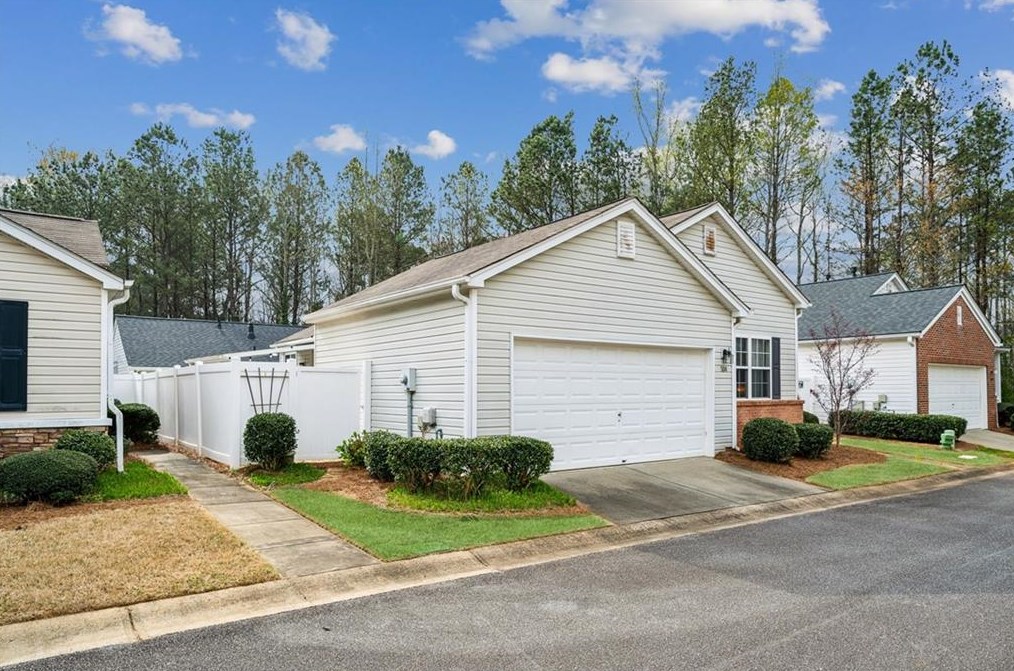 504 Windcroft Circle, Acworth, GA 30101
