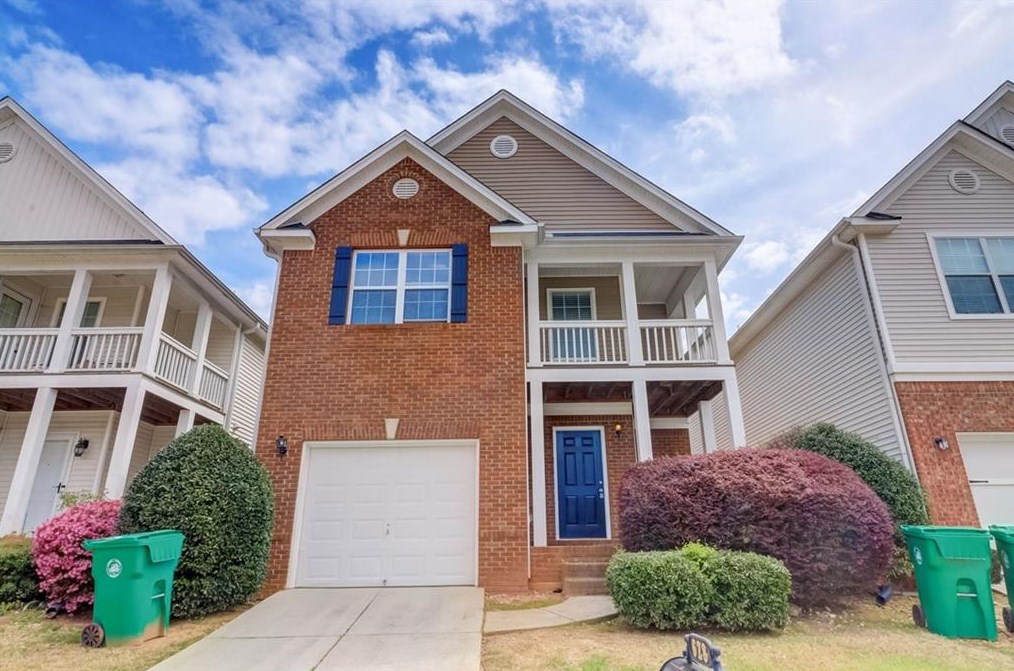 628 Shadow Valley Ct, Lithonia, GA 30058-3260