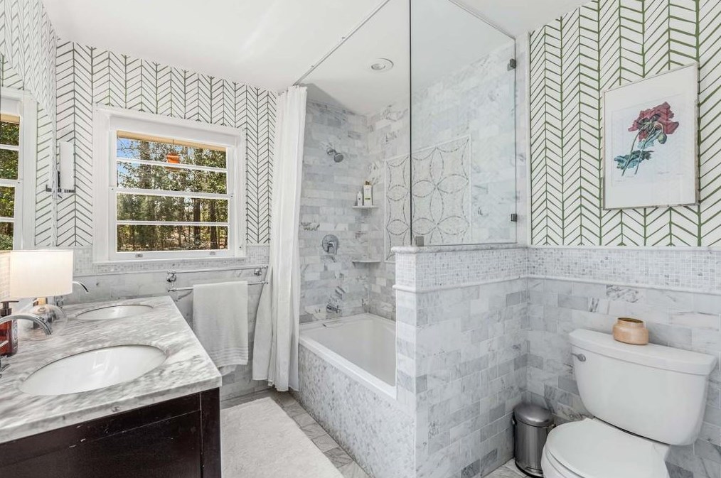 1547 Tamarack Trl, Decatur GA  30033-1711 exterior