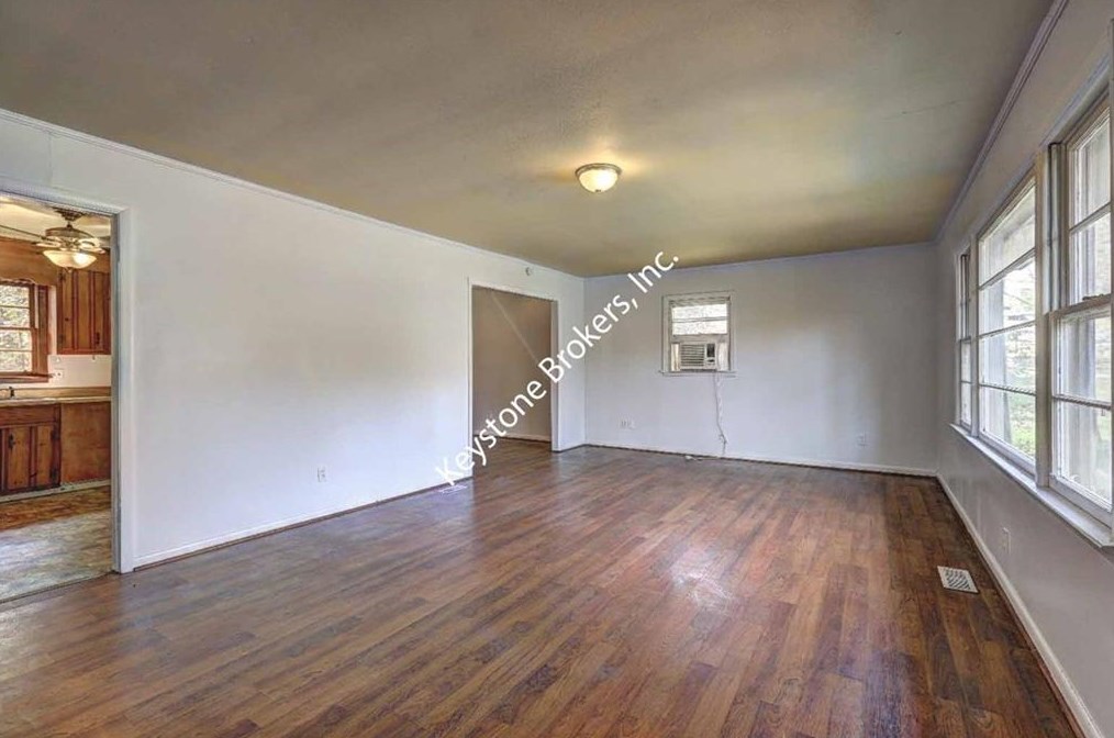 4455 Fairfax Dr, Macon GA  31206-4019 exterior