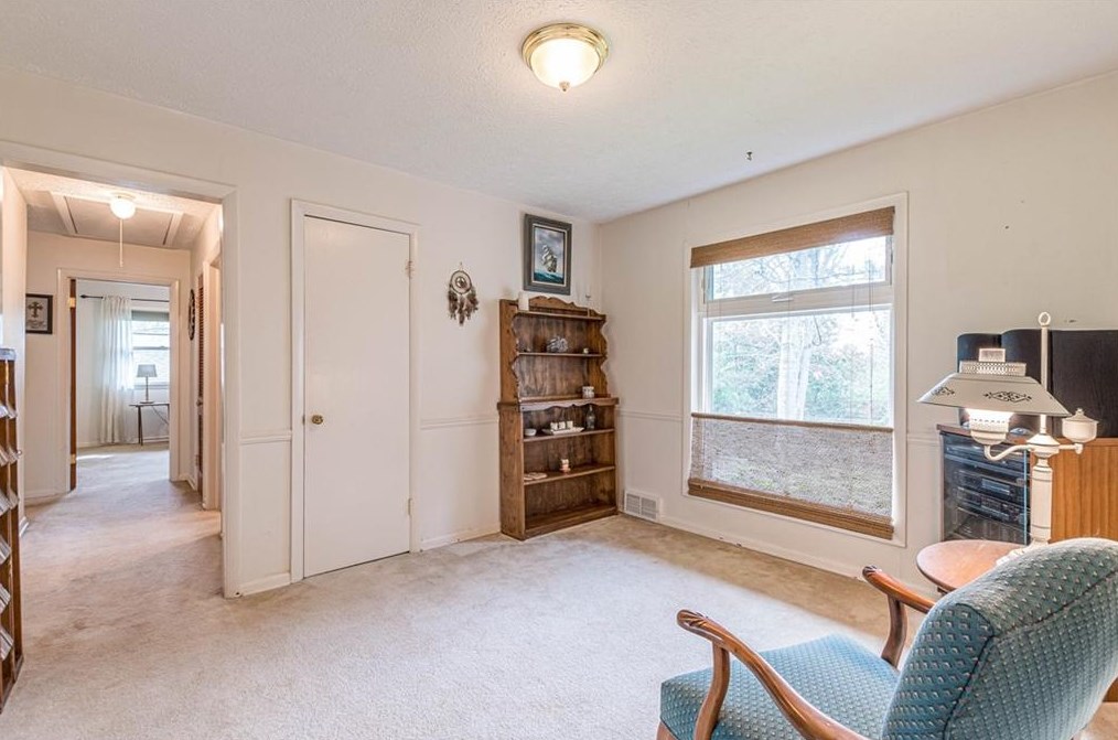 2803 Mount Olive Dr, Decatur GA  30033-3024 exterior