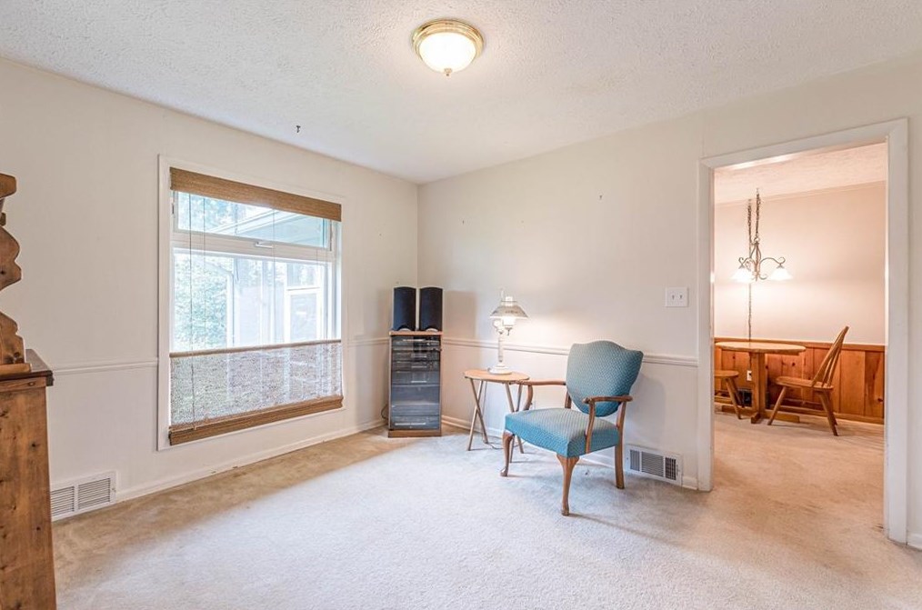 2803 Mount Olive Dr, Decatur GA  30033-3024 exterior