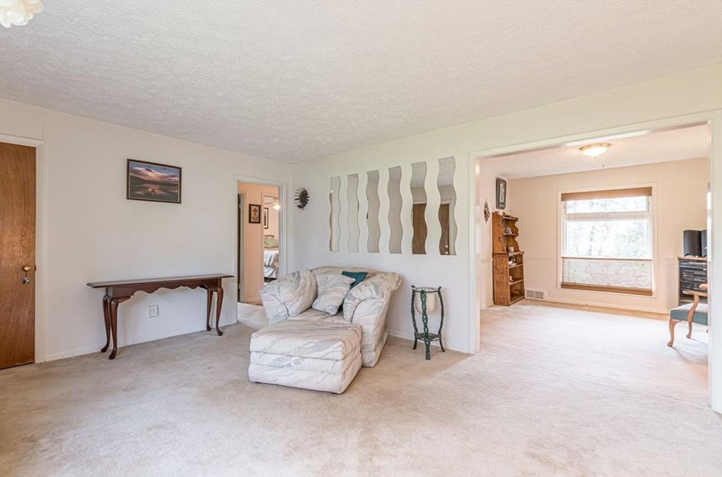 2803 Mount Olive Dr, Decatur GA  30033-3024 exterior