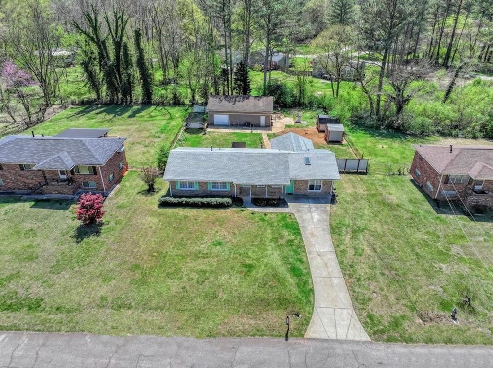 2047 Silver Creek Dr, Austell GA  30168-5058 exterior