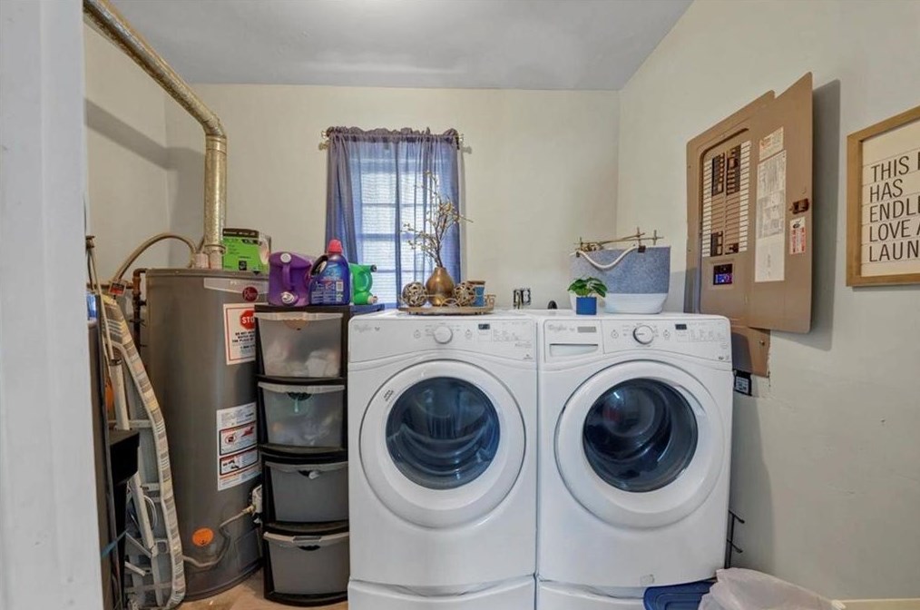 2047 Silver Creek Dr, Austell GA  30168-5058 exterior