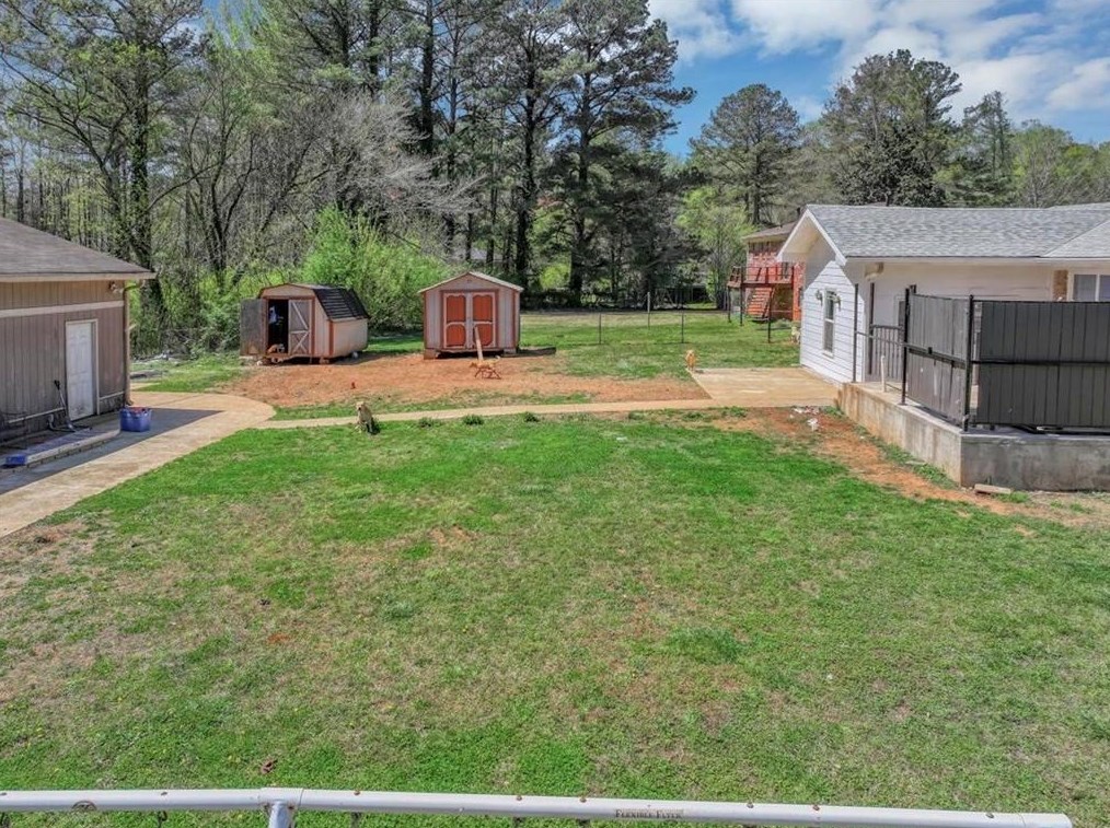 2047 Silver Creek Dr, Austell GA  30168-5058 exterior