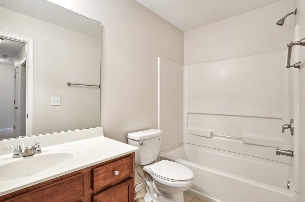 1068 Village Dr, Decatur GA  30032-2455 exterior