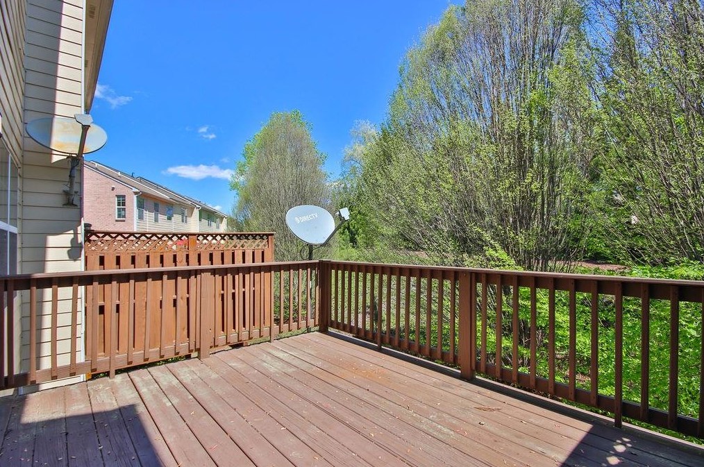 5141 Wellsley Bnd, Alpharetta GA  30005-5067 exterior