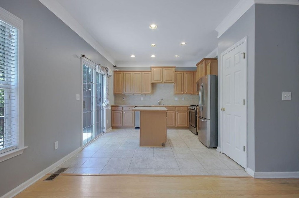 5141 Wellsley Bnd, Alpharetta GA  30005-5067 exterior