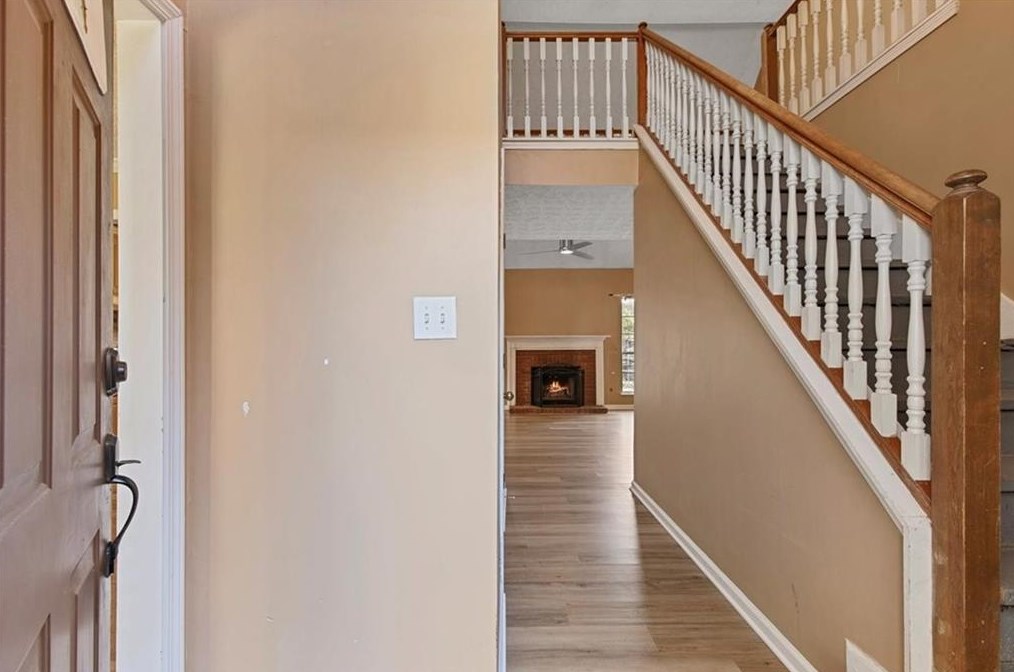 5475 Windswept Trce, Buford, GA 30518