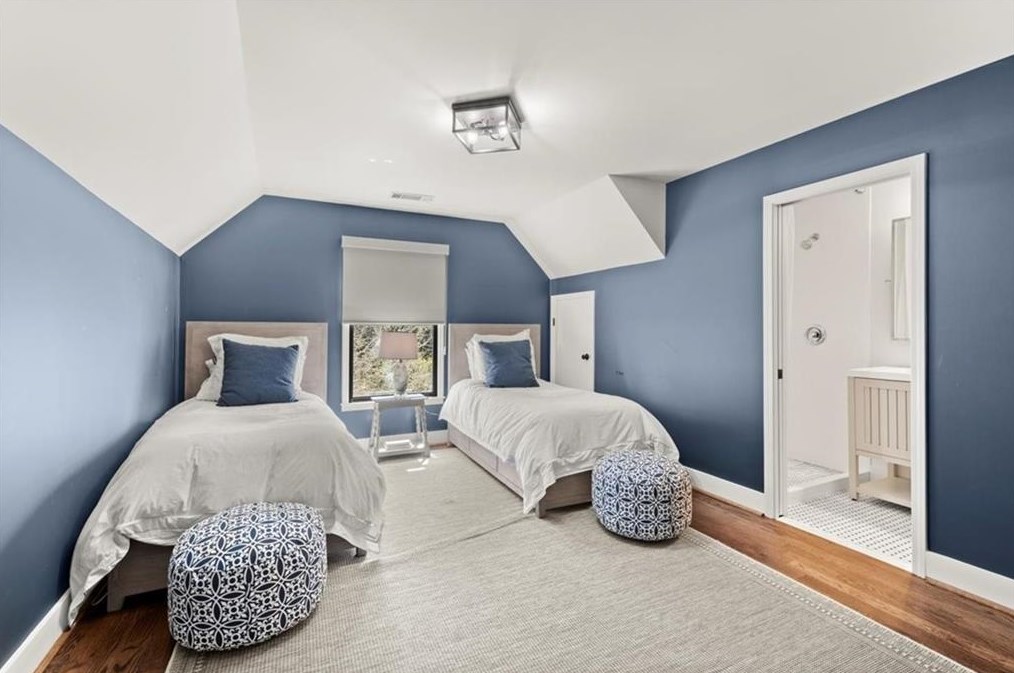 3013 Ranch Rd, Atlanta GA  30339-3728 exterior