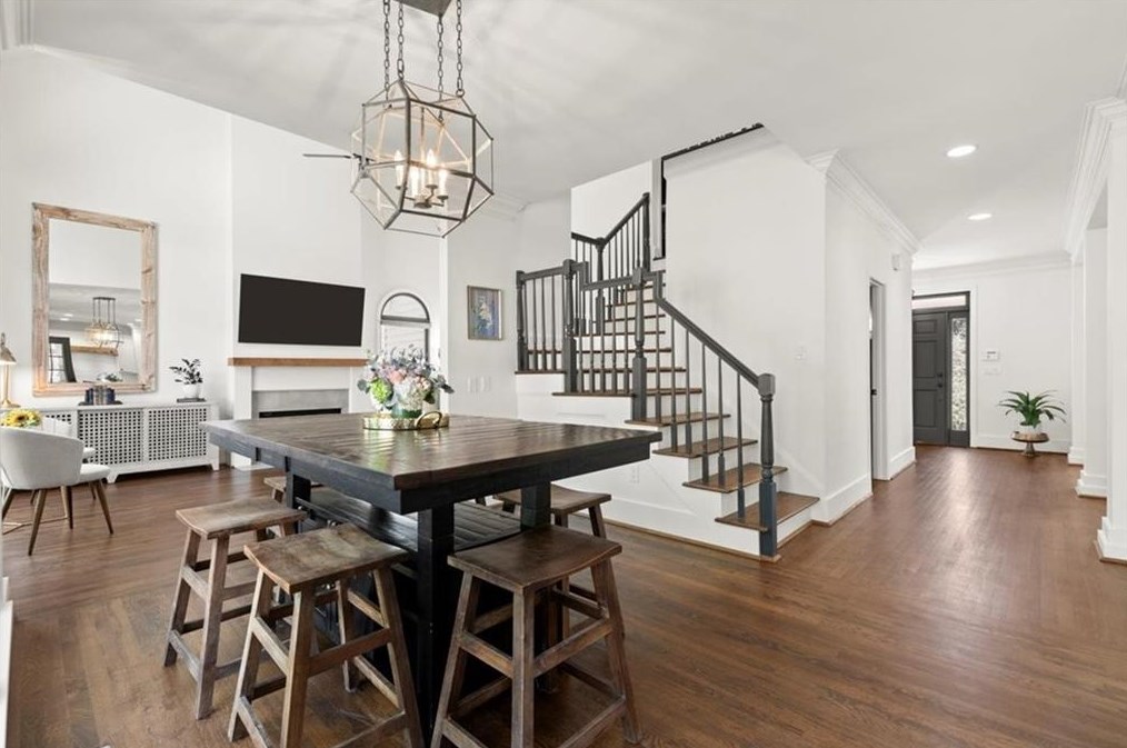 3013 Ranch Rd, Atlanta GA  30339-3728 exterior