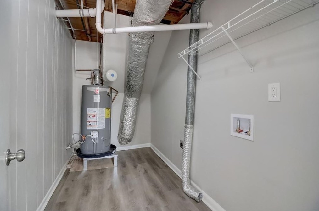 2320 Aurie Dr, Decatur GA  30034-2913 exterior