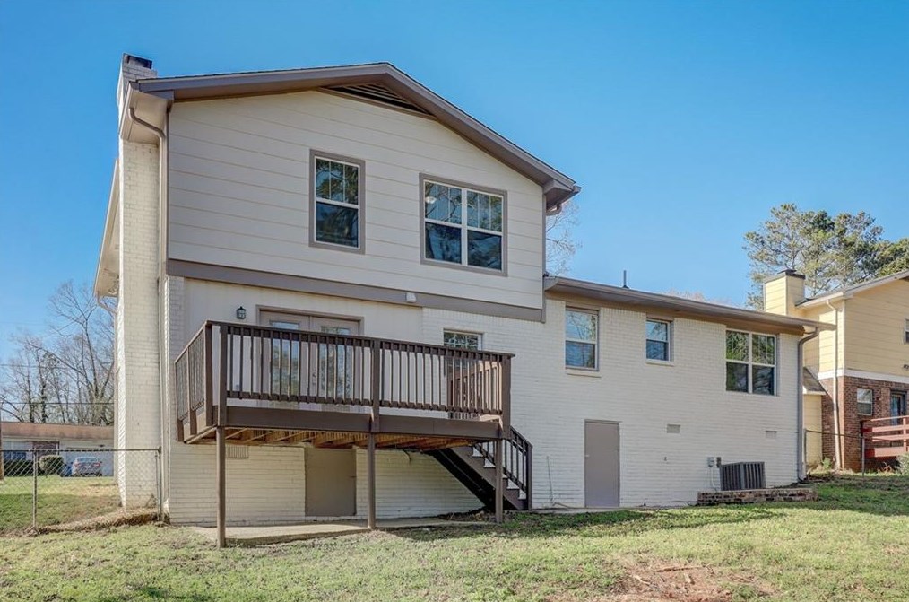 2320 Aurie Dr, Decatur GA  30034-2913 exterior