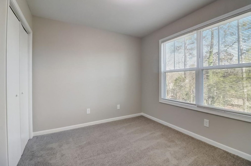 2320 Aurie Dr, Decatur GA  30034-2913 exterior