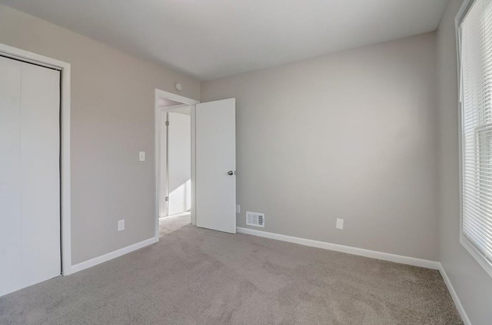 2320 Aurie Dr, Decatur GA  30034-2913 exterior