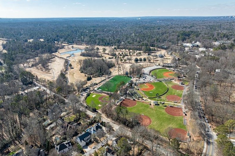 316 Vly Brk Way, Atlanta GA 30319-5241 exterior