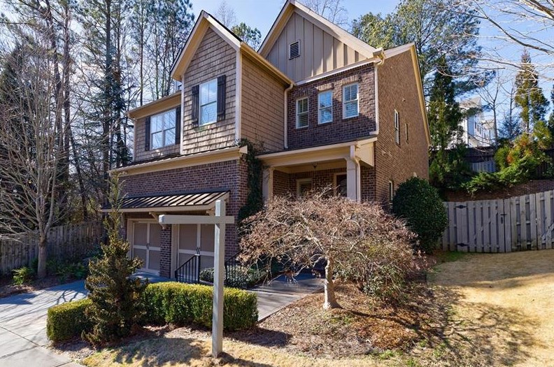 316 Vly Brk Way, Atlanta GA 30319-5241 exterior