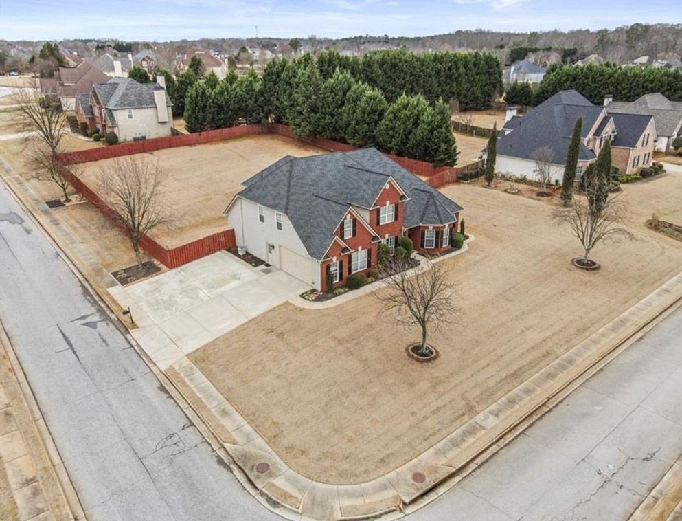 8100 Powhattan Ct, McDonough, GA 30252
