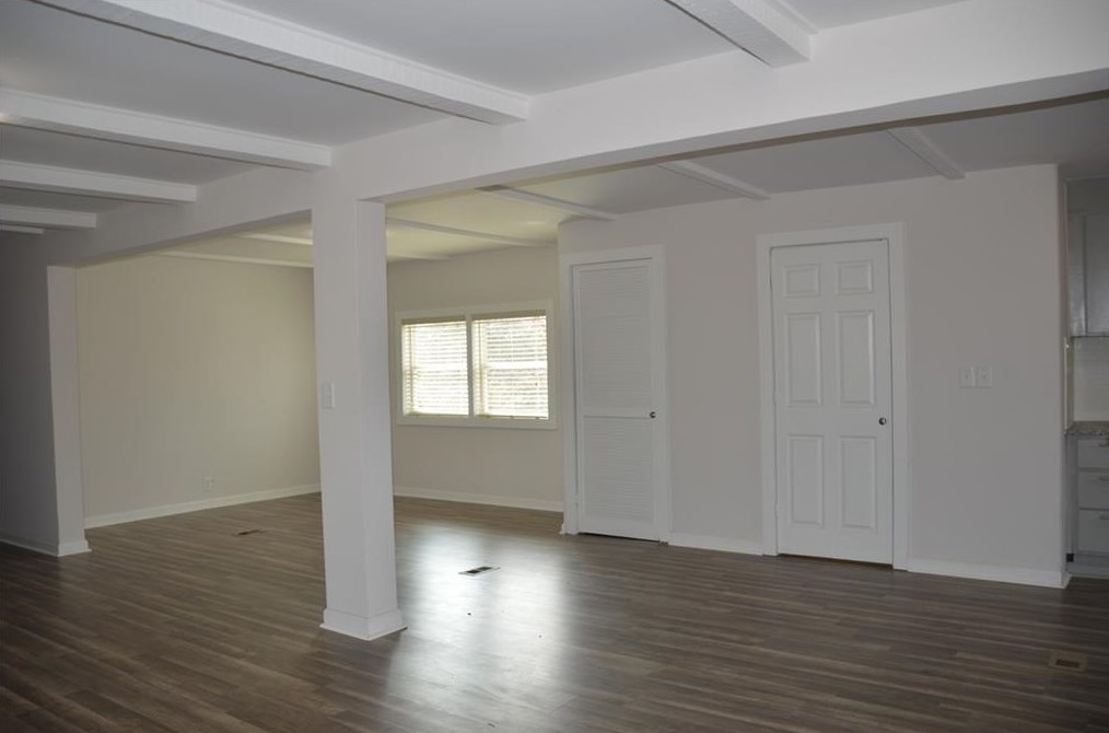 3225 Hilltop Cir, Gainesville, GA 30506