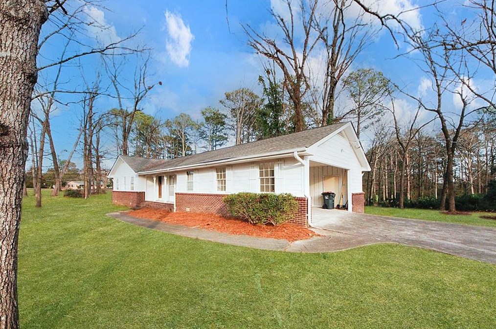 1812 Driftwood Pl, Lithonia, GA 30078-2466