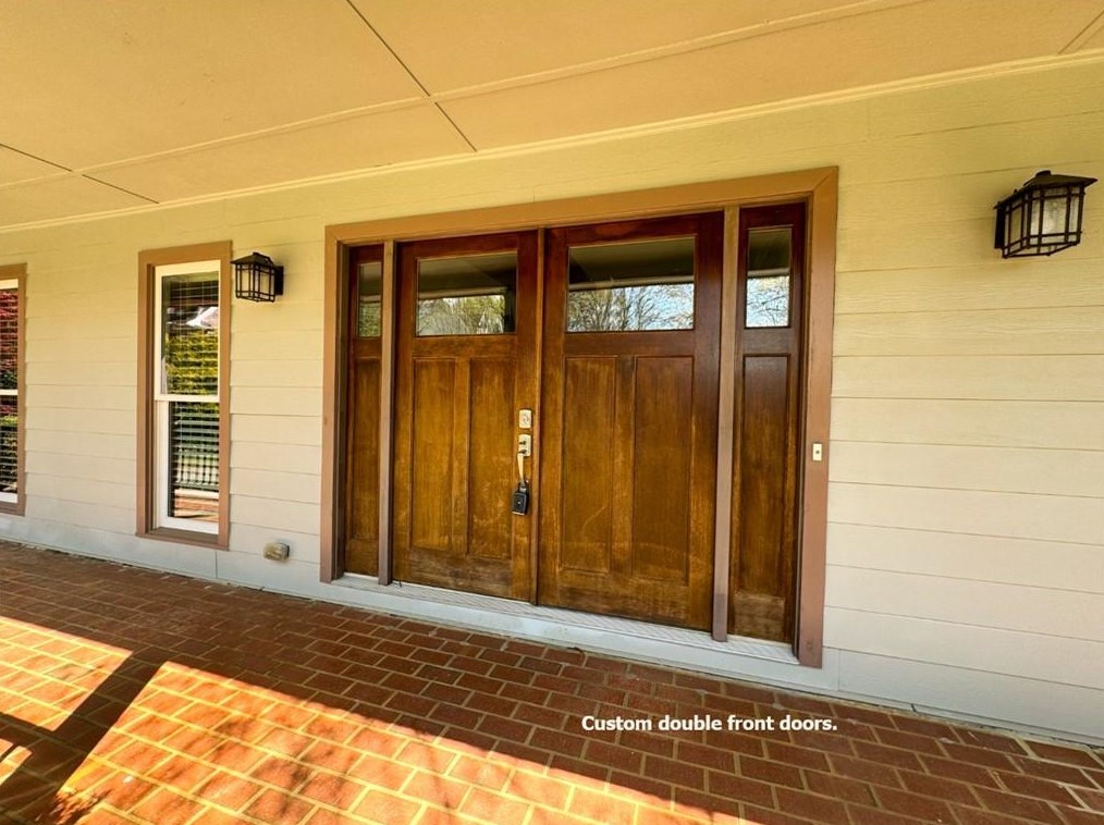 5466 Redstone Ter, Atlanta GA  30338-2636 exterior