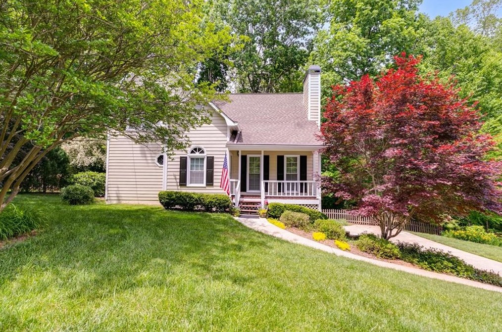129 Amber Ln, Dallas, GA 30157-5437