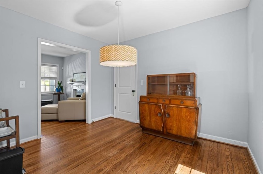 1901 Flat Shoals Rd, Atlanta GA  30316-2803 exterior