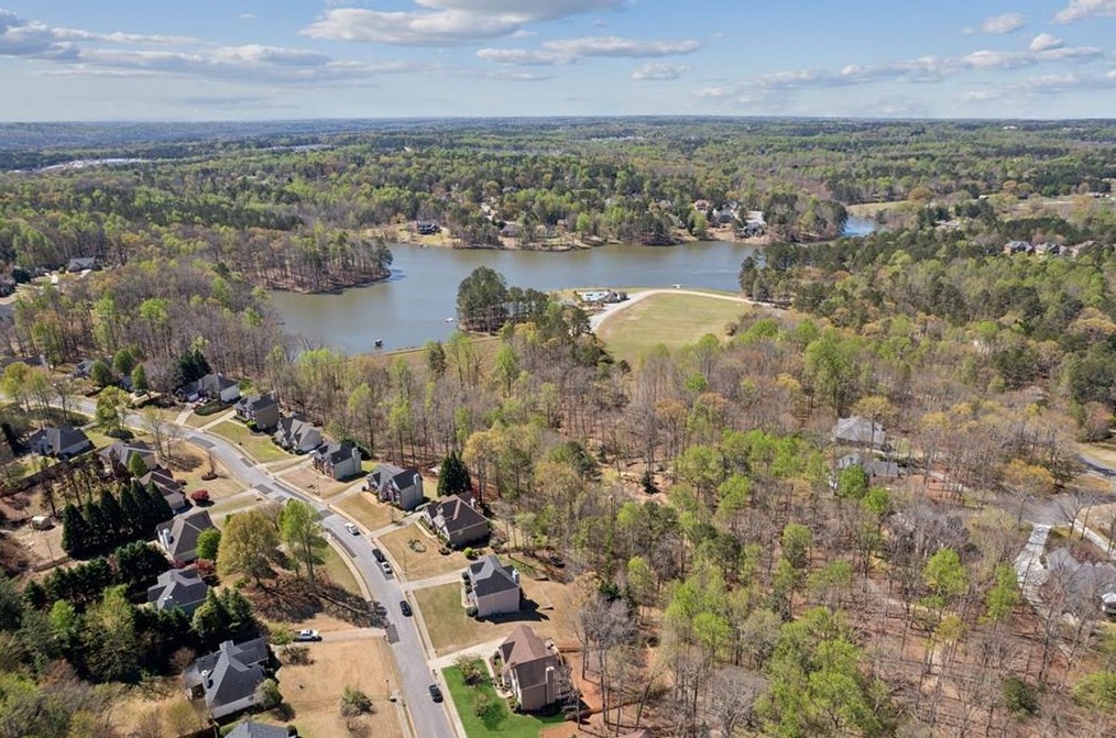 2324 Oak Falls Ln, Buford, GA 30519-1994