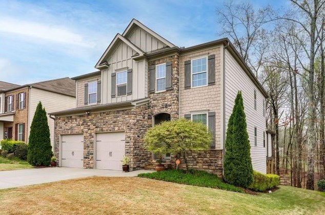 600 Collingsworth Ln, Lawrenceville, GA 30043-7581