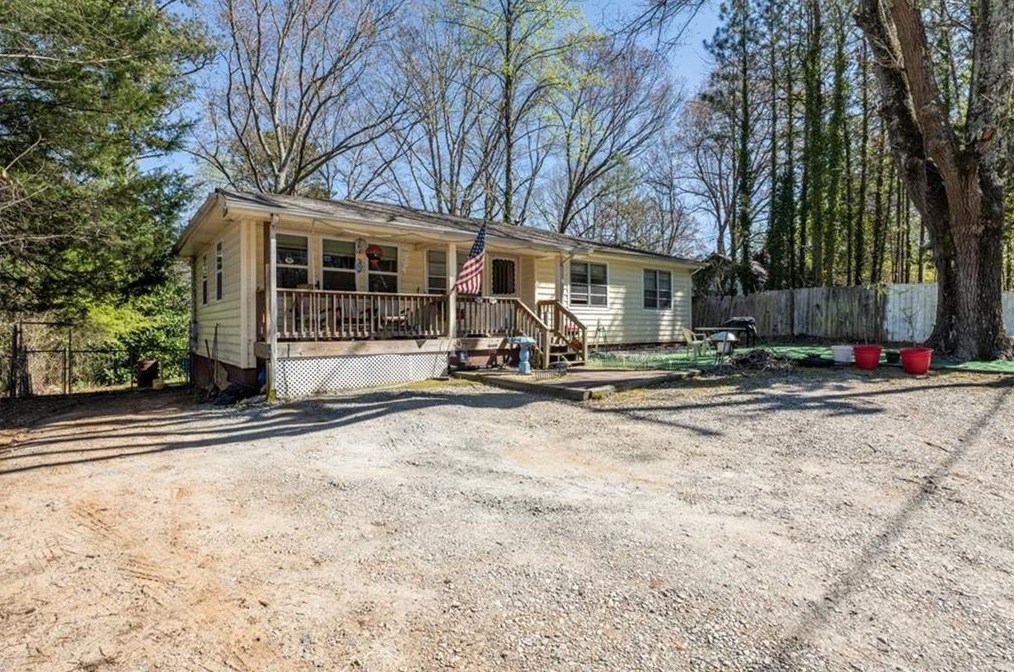 9270 Dallas Acworth Hwy, Dallas, GA 30132