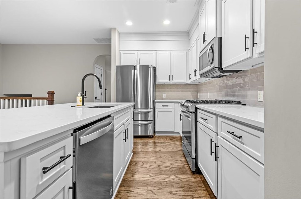 3209 Hallmark Ln, Buford, GA 30519