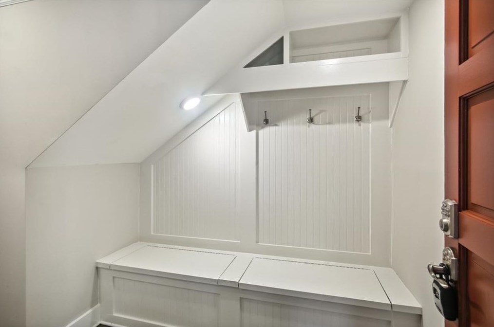 2536 Bradford Sq, Atlanta GA  30345-1336 exterior