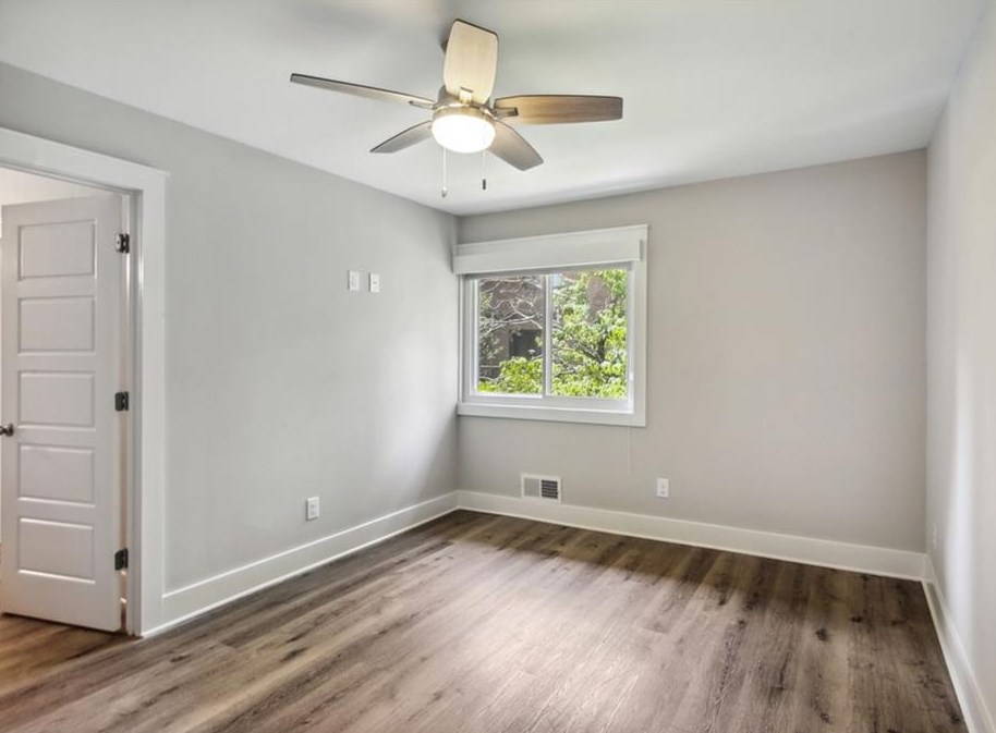 2536 Bradford Sq, Atlanta GA  30345-1336 exterior