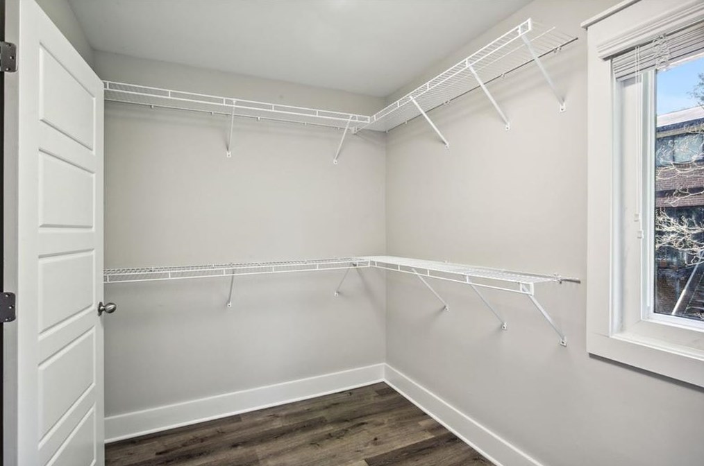 2536 Bradford Sq, Atlanta GA  30345-1336 exterior