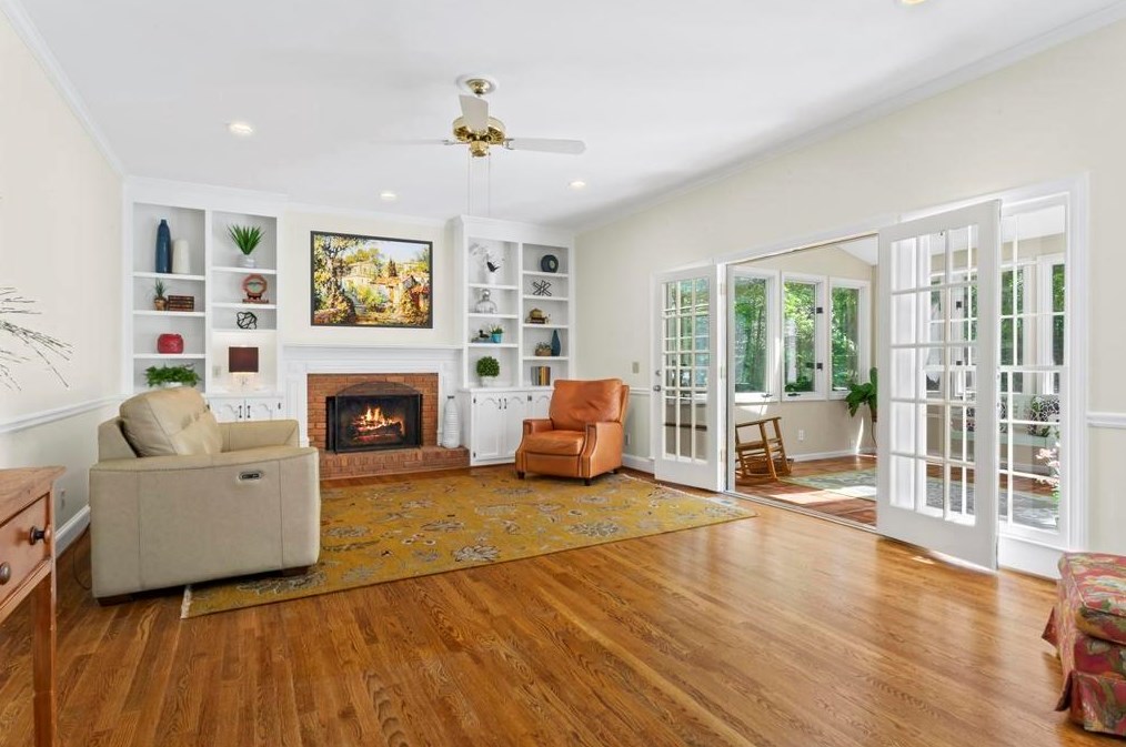 535 Flying Scot Way, Alpharetta, GA 30005-4237