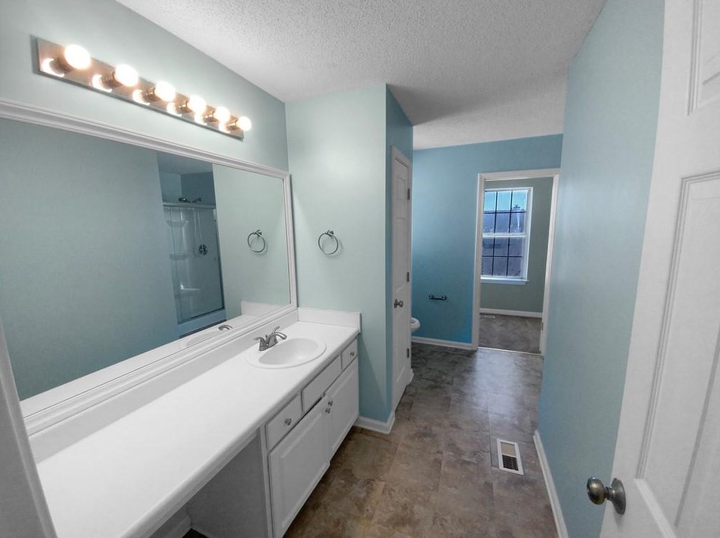 2339 Wavetree Ln, Acworth GA  30101-6211 exterior