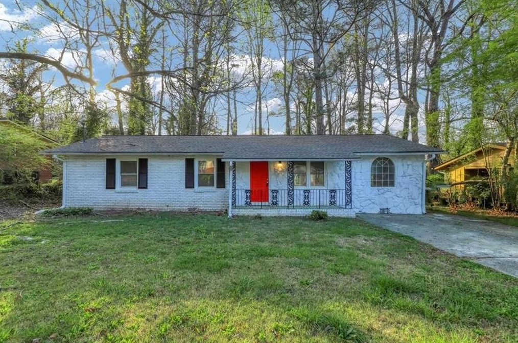 2822 Darrah Dr, Atlanta, GA 30331-5422
