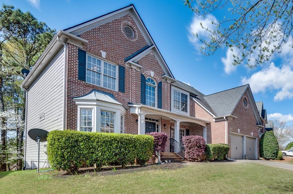 3876 Creekview Ridge Dr, Buford, GA 30518-8755