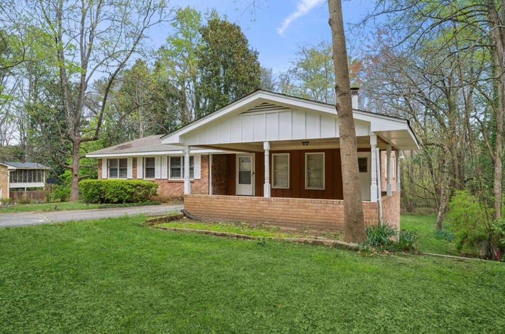6590 Ardmoor Dr, McDonough, GA 30253