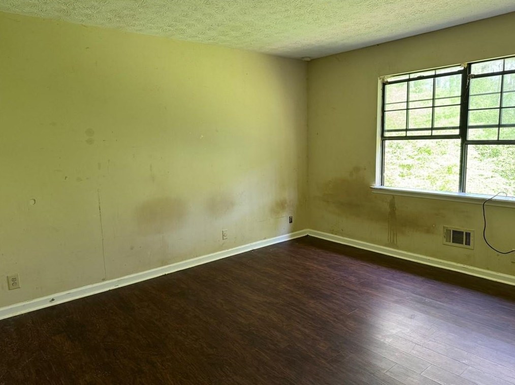 2806 Oxford Dr, Decatur GA 30034-1049 exterior